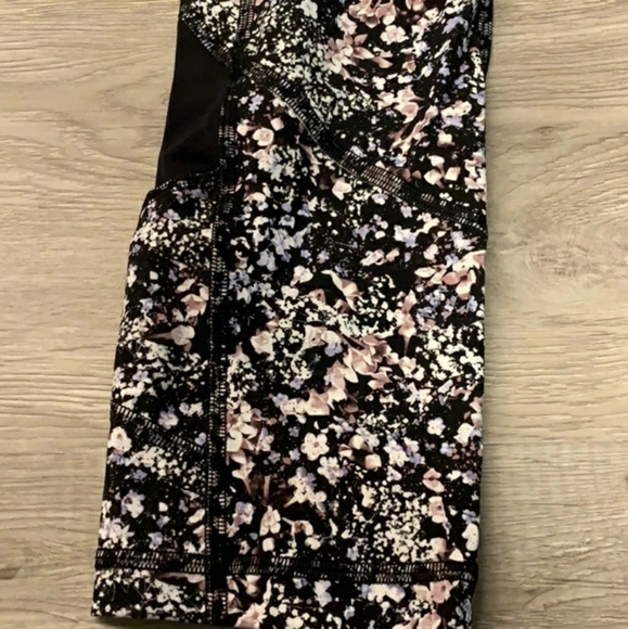 Lululemon Pace Rival Crop *22" Floral Spritz Multi / Black Size 6 - Picture 7 of 12